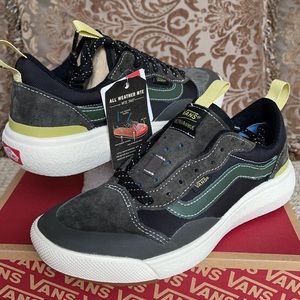 Vans Ultrarange Exo Mte Black Olive/Black WMNS